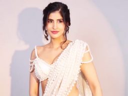 Craving for more! Sakshi Malik stuns in a white pearl saree