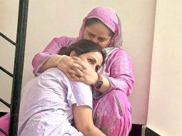 Hina Khan shares mom’s strength after stage 3 breast cancer diagnosis: “A superpower in which mothers excel”