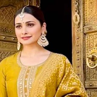 One can easily get lost in those cute dimples! Prachi Desai