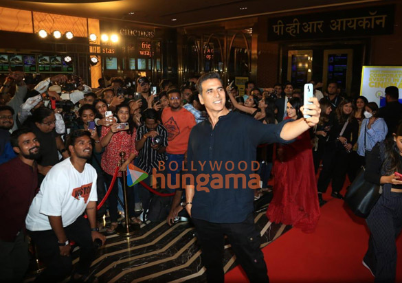 photos akshay kumar radhika madan and others grace the premiere of sarfira at pvr icon pune 1
