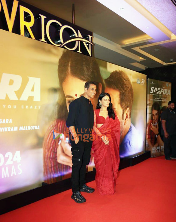 photos akshay kumar radhika madan and others grace the premiere of sarfira at pvr icon pune 6