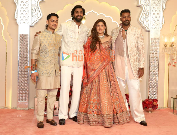 photos ananya panday john cena sara ali khan and others attend the wedding ceremony of anant ambani and radhika merchant 701 5 photos ananya panday john cena sara ali khan and others attend the wedding ceremony of anant ambani and radhika merchant 701 5