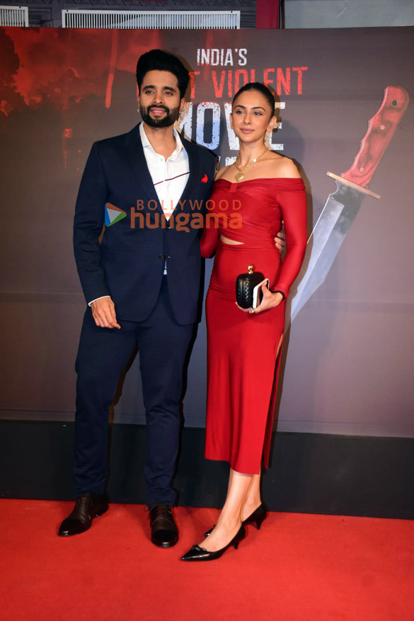 photos ananya panday varun dhawan karan johar and others grace the premiere of kill 16 2