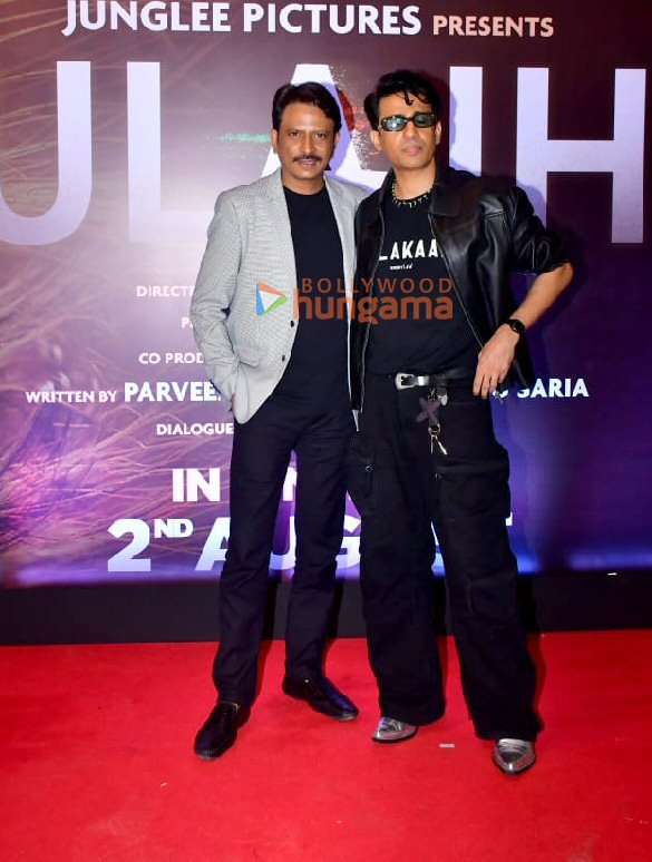 photos janhvi kapoor gulshan devaiah roshan mathew snapped at the trailer launch of their film ulajh 6
