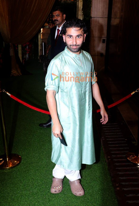 photos janhvi kapoor sara ali khan and others attend anant ambani and radhika merchants haldi ceremony 10