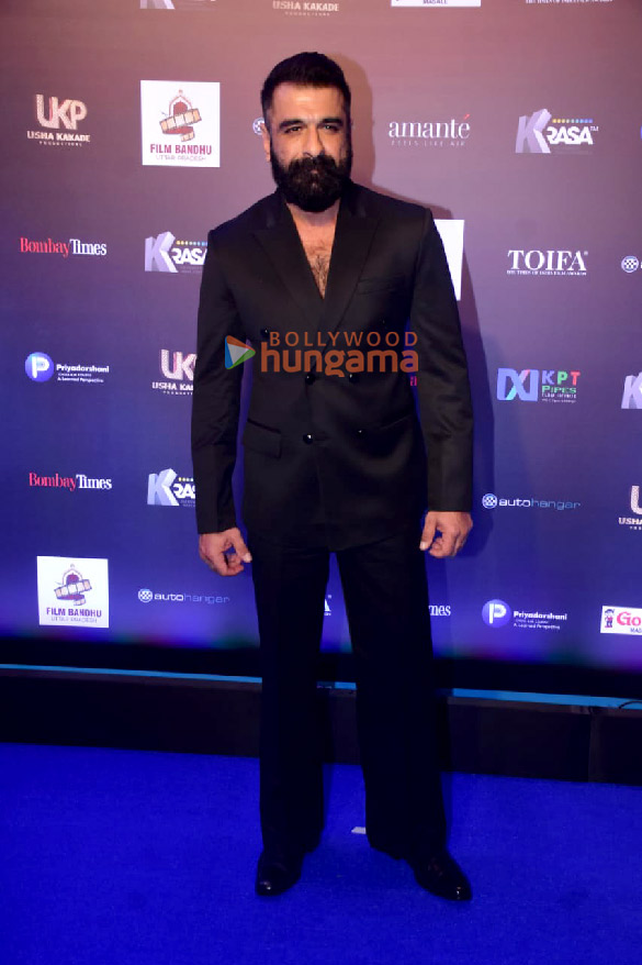 photos nushrratt bharuccha esha gupta fardeen khan and others at the times of india films awards ott edition 2023 15