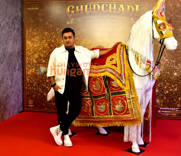 photos parth samthaan khushalii kumar raveena tandon and others snapped at punjabi munde song launch from ghudchadi 15