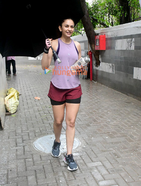 photos rakul preet singh snapped outside the tribe fitness studio in bandra 1