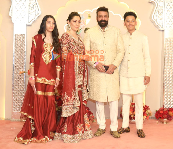 photos shah rukh khan salman khan ananya panday john cena sara ali khan and others attend the wedding ceremony of anant ambani and radhika merchant 1145 6 photos shah rukh khan salman khan ananya panday john cena sara ali khan and others attend the wedding ceremony of anant ambani and radhika merchant 1145 6