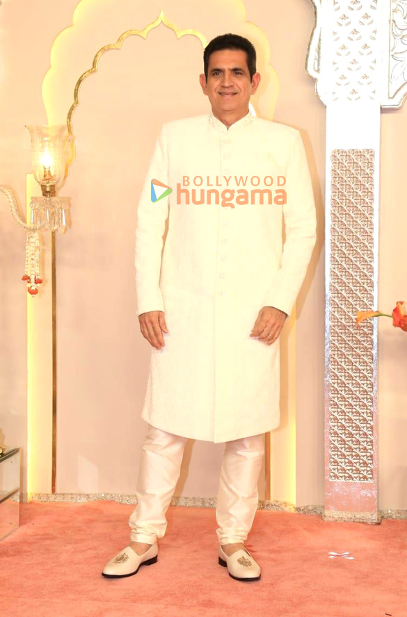 photos shah rukh khan salman khan ananya panday john cena sara ali khan and others attend the wedding ceremony of anant ambani and radhika merchant 1172 1