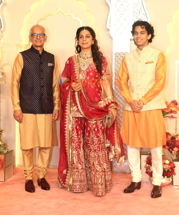 photos shah rukh khan salman khan ananya panday john cena sara ali khan and others attend the wedding ceremony of anant ambani and radhika merchant 1172 5 photos shah rukh khan salman khan ananya panday john cena sara ali khan and others attend the wedding ceremony of anant ambani and radhika merchant 1172 5