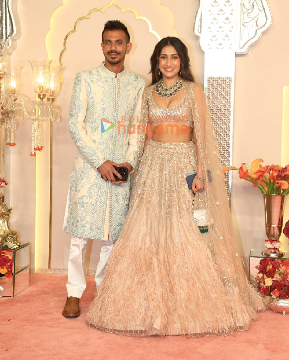 photos shah rukh khan salman khan ananya panday john cena sara ali khan and others attend the wedding ceremony of anant ambani and radhika merchant 905 6 photos shah rukh khan salman khan ananya panday john cena sara ali khan and others attend the wedding ceremony of anant ambani and radhika merchant 905 6