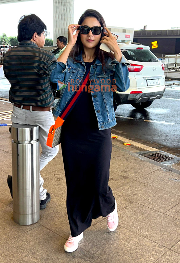 photos shehnaaz gill anushka ranjan and aditya seal snapped at the airport 5