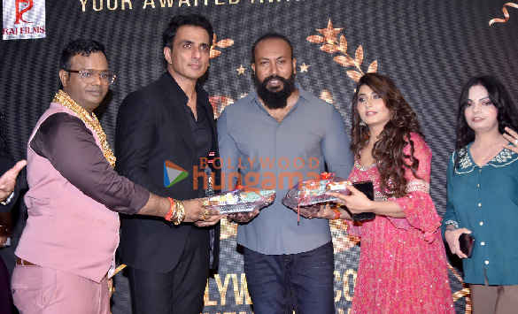 Photos: Sonu Sood and others attend Bollywood’s Iconic Achievement Awards 2024 Photos: Sonu Sood and others attend Bollywood’s Iconic Achievement Awards 2024