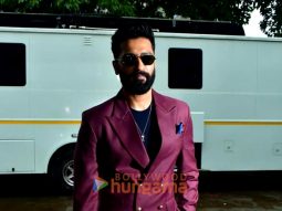 Photos: Vicky Kaushal and Ammy Virk snapped promoting Bad Newz on sets of Superstar Singer 3
