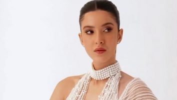 Pearl Goddess! Shanaya Kapoor describes divinity in white