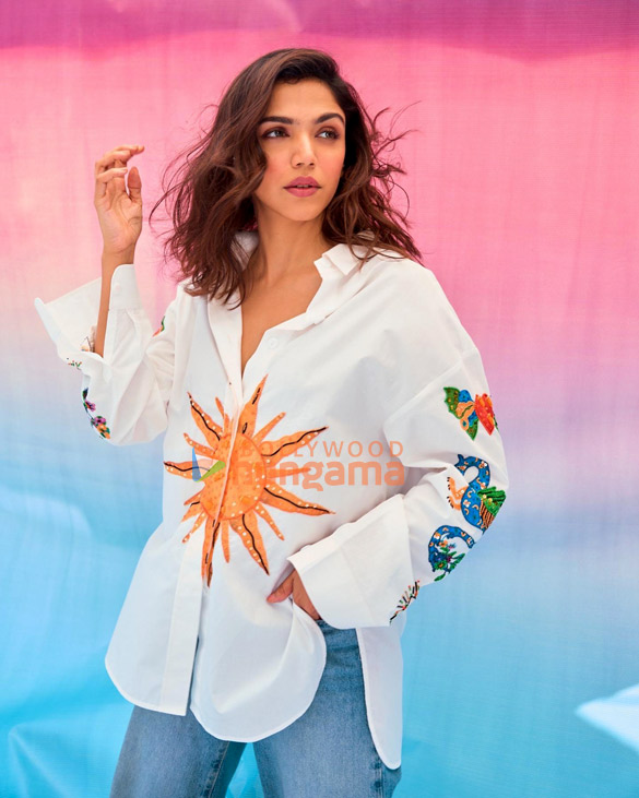 shriya pilgaonkar 5 10