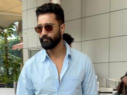 Vicky Kaushal’s airport look is stealing some hearts
