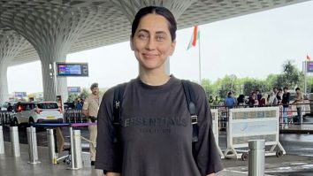Anusha Dandekar flashes her cute dimpled smile at the airport