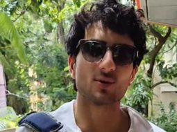 Ibrahim Ali Khan’s fun banter with paps is a treat to watch!