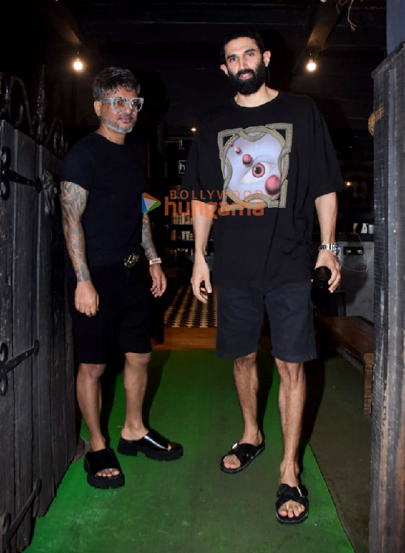 Photos: Aditya Roy Kapur snapped at a salon | Parties & Events