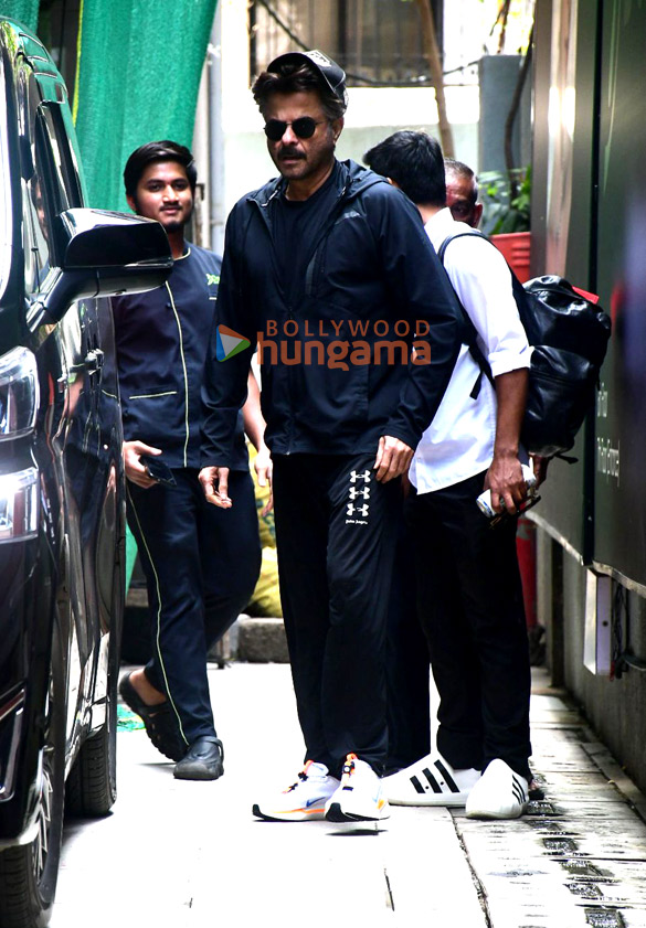 photos anil kapoor snapped in bandra 4 2
