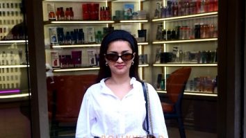 Photos: Avneet Kaur snapped outside a salon in Khar