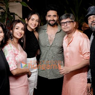 Photos: Bhumi Pednekar, Bhushan Kumar, Jackky Bhagnani, Rakul Preet Singh and more attended the success bash of Phir Aayi Hasseen Dillruba hosted by writer-producer Kanika Dhillon at her residence