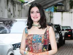 Photos: Divya Khossla snapped at the Vishesh Films office