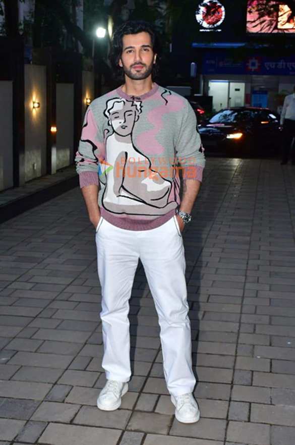photos fardeen khan ammy virk aditya seal and pragya jaiswal snapped promtoing khel khel mein 3