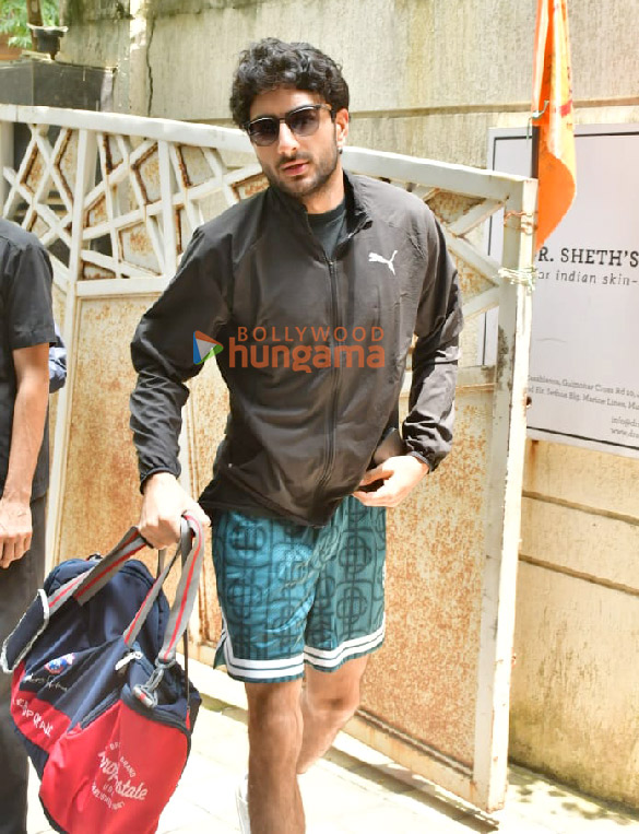 photos ibrahim ali khan snapped in juhu 4 3
