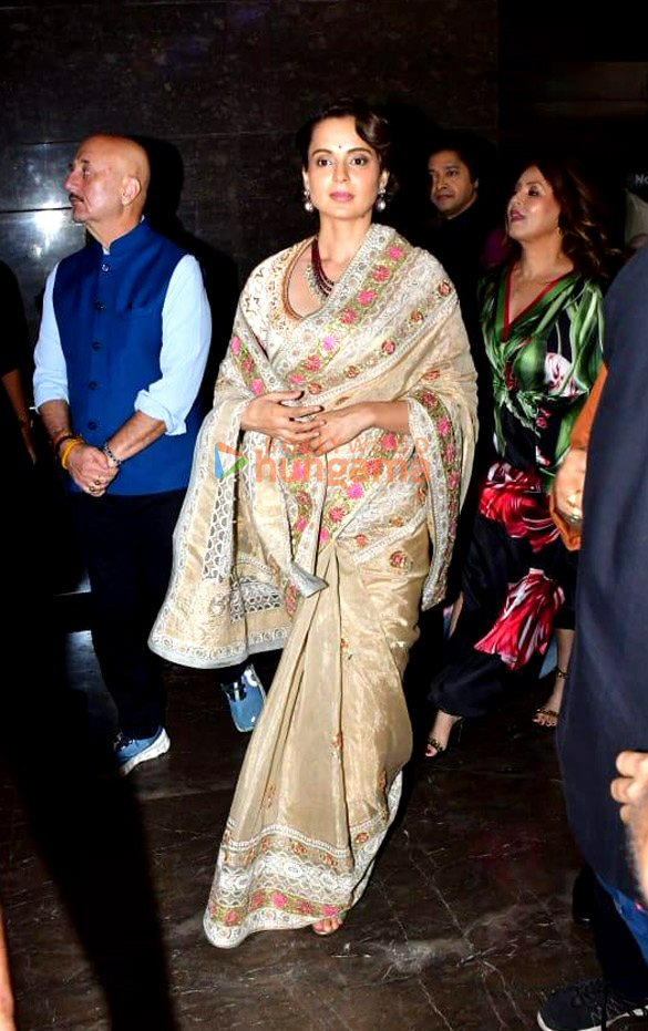 photos kangana ranaut anupam kher shreyas talpade mahima choudhary and others snapped at the trailer launch of their film emergency 8
