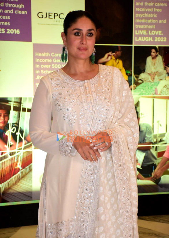 photos kareena kapoor khan snapped at unicef grace jewellers hope charity event 4