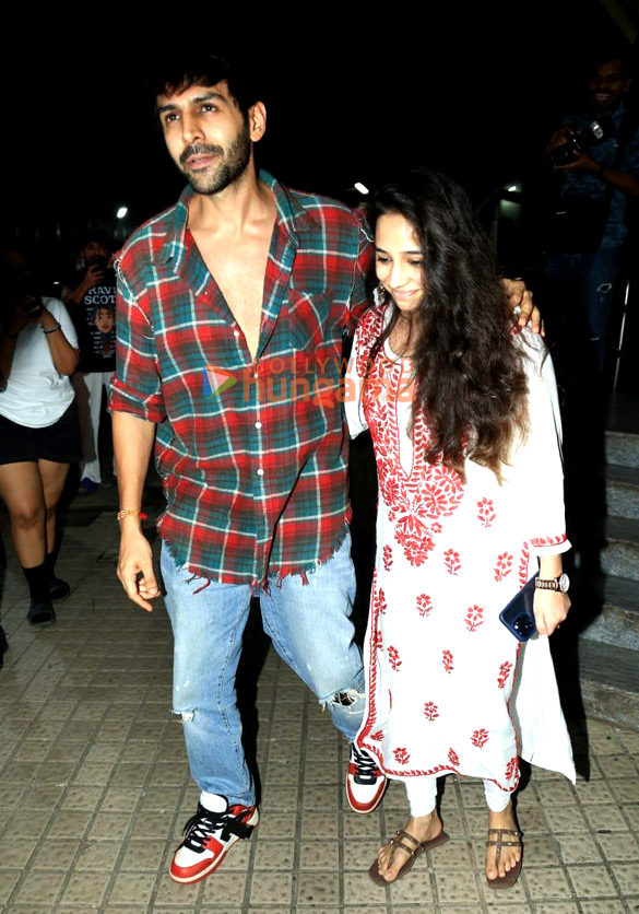 Photos: Kartik Aaryan and her sister Kritika Tiwari snapped outside Juhu PVR | Parties & Events