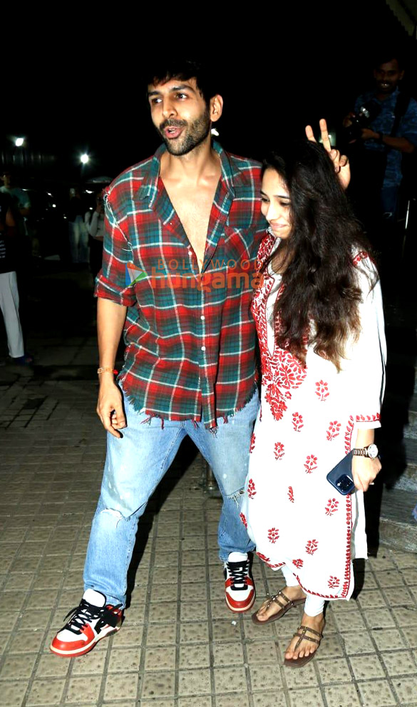 photos kartik aaryan and her sister kritika tiwari snapped at juhu pvr 3