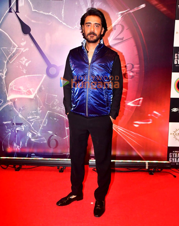 photos kritika kamra karan johar and others grace the premiere of gyaarah gyaarah 27