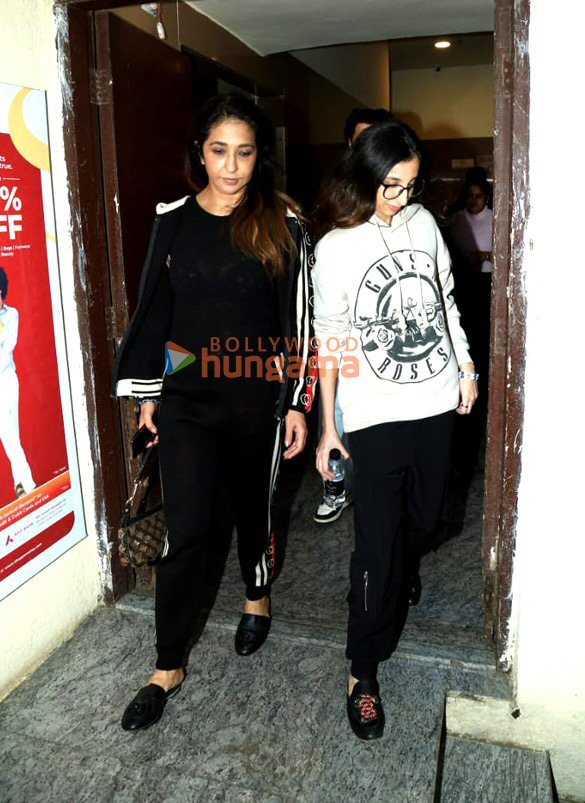 photos shraddha kapoor shanaya kapoor sanjay kapoor and others snapped at juhu pvr 6