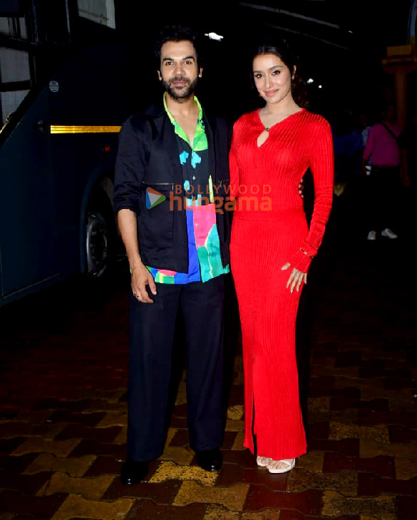 photos shraddha kapoor and rajkummar rao snapped promoting their film stree 2 on the sets of aapka apna zakir 5