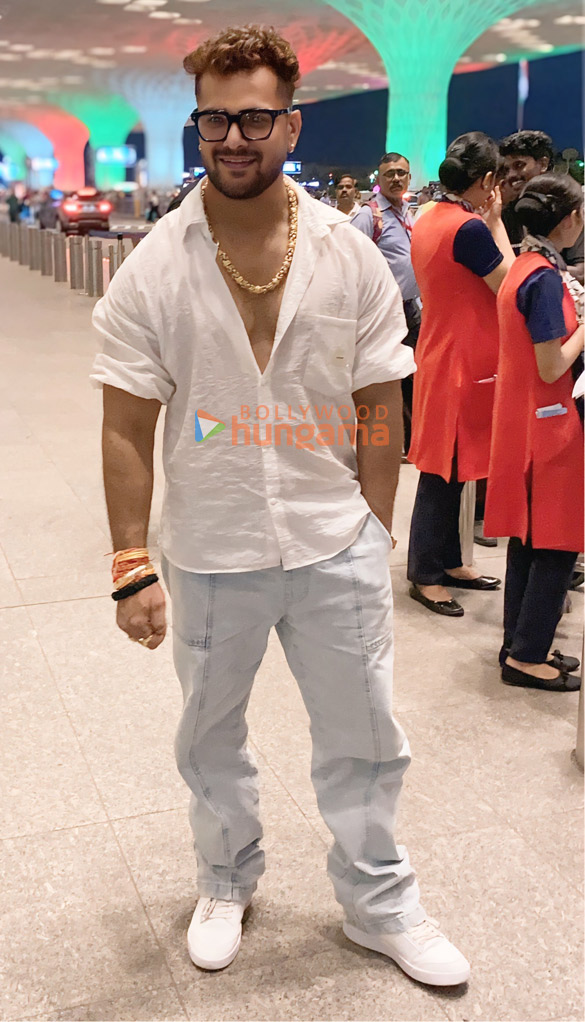 photos sonam kapoor ahuja shweta tripathi and others snapped at the airport 1029 4