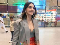 Photos: Sonam Kapoor Ahuja snapped at the airport