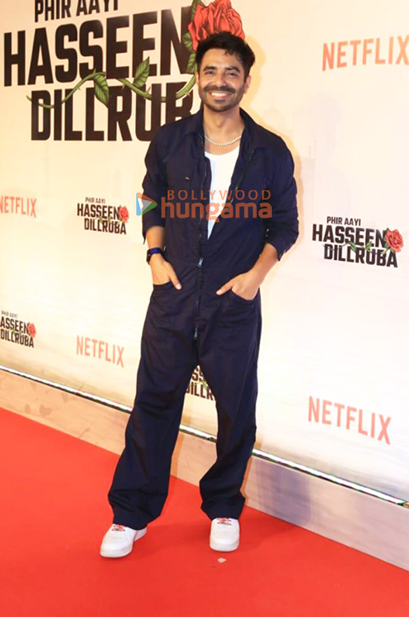 photos taapsee pannu sunny kaushal and others grace the premiere of phir aayi hasseen dillruba 1030 3