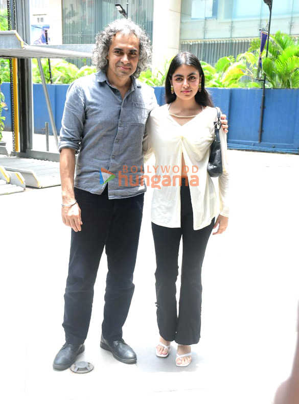 photos triptii dimri avinash tiwari and imtiaz ali snapped at laila majnu re release in cinemas in mumbai 5
