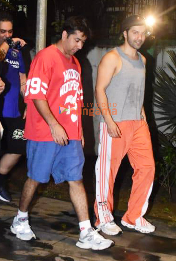 Photos: Varun Dhawan, Arjun Kapoor, Milap Zaveri and Rohit Dhawan snapped in Bandra | Parties & Events