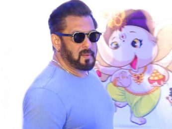 Salman Khan, Amruta Fadnavis and others at Amruta Fadnavis’s eco-friendly Lord Ganesh movement Bacche Bole Morya at Dome SVP Stadium - Part 2