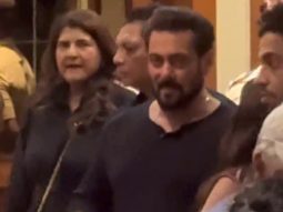 Salman Khan sports a black tshirt at Angry Young Men trailer launch