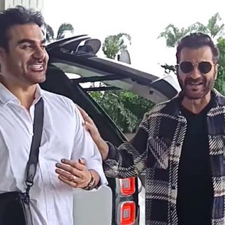 The unexpected meet up! Arbaaz Khan & Sanjay Kapoor pose together