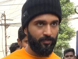What do you think of Vijay Deverakonda’s beanie look Comment below!