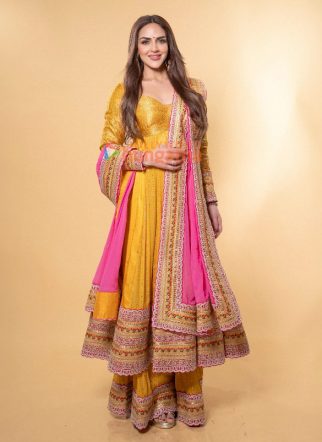 Esha Deol