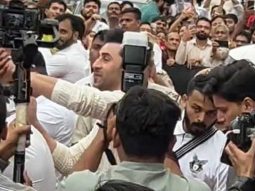 Fan favorite for a reason! Ranbir Kapoor gets clicked at Lalbaug