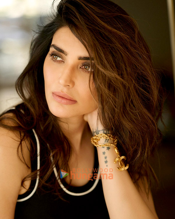 karishma tanna 3 34